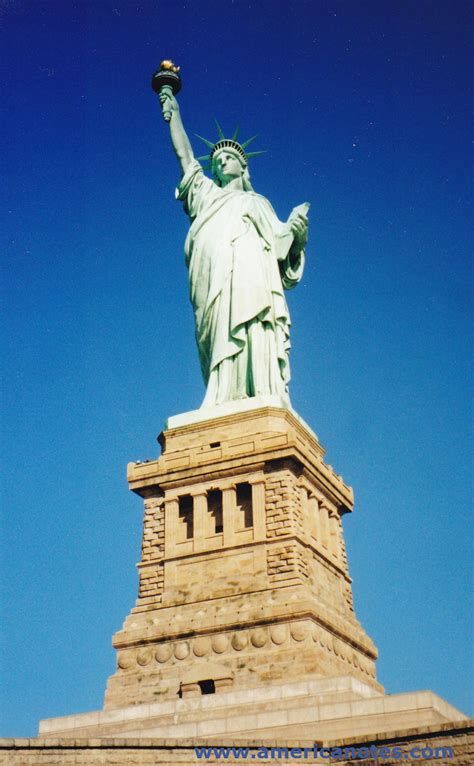 von wem ist die freiheitsstatue|DIE geschichte der FREIHEITSSTATUE IN NEW YORK